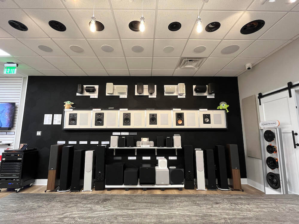 Seating and display area inside the FPAV experience center